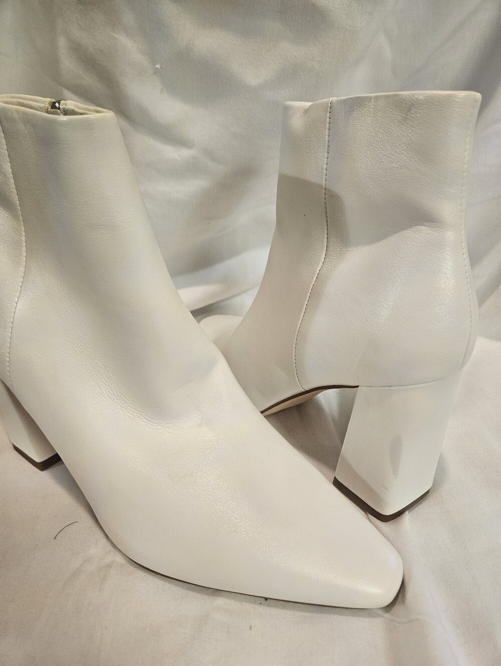 Modatope White Boots Size 7 Shoe